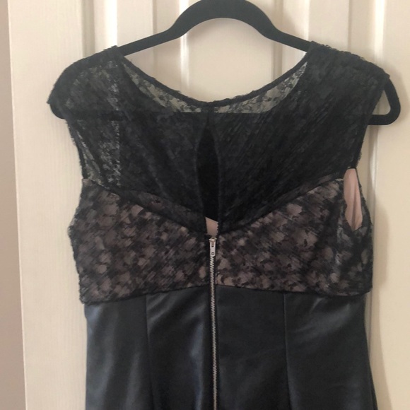 Black and lace pleather dress - Picture 3 of 4